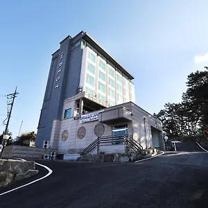 The Rest Hotel