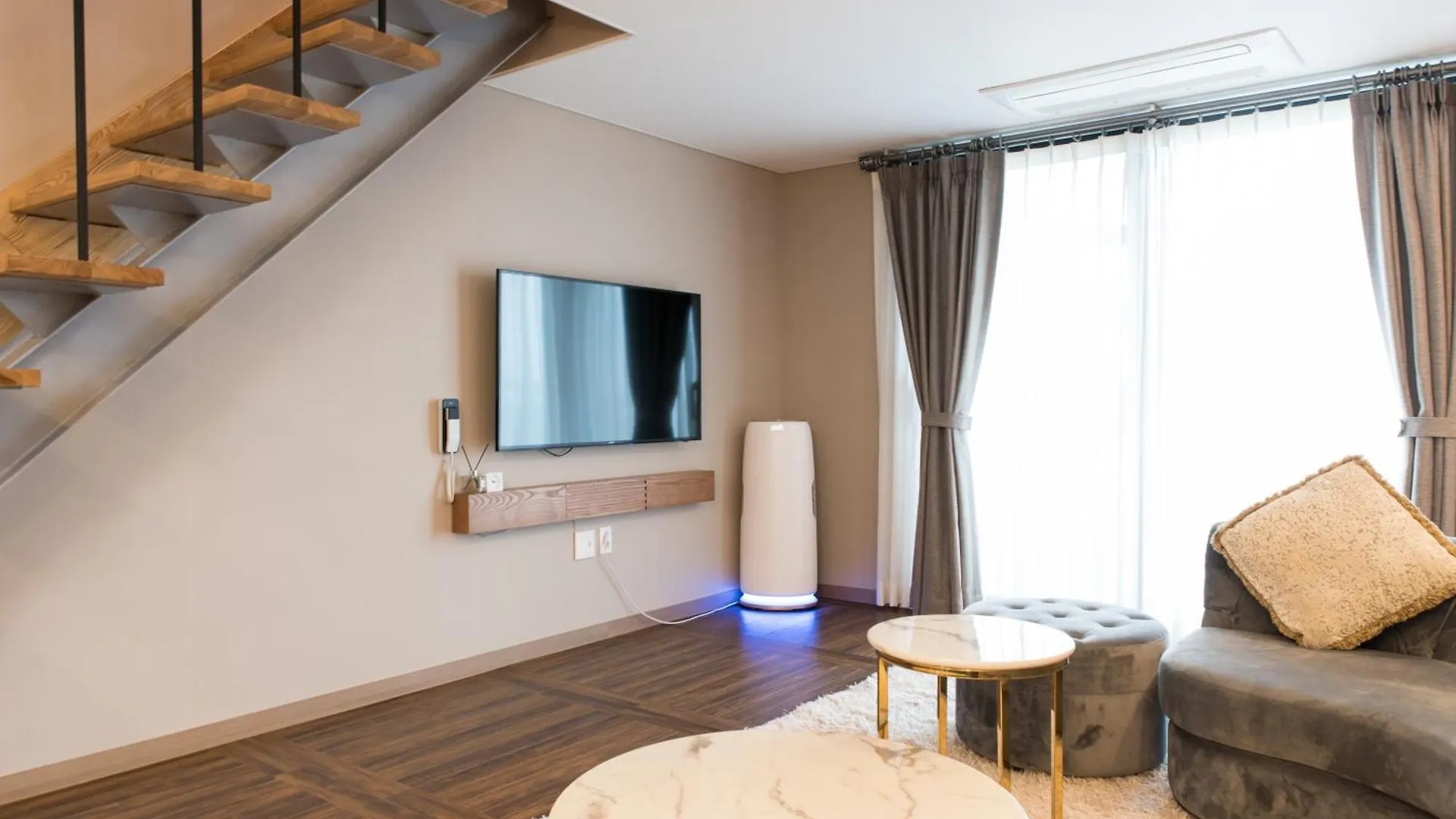 Mj Resort Jeju 3*,